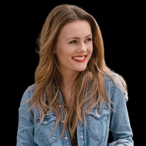 Sierra Smith - Creative Strategist at UGC Factory